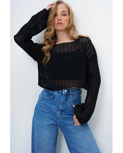 Trend Alaçatı Stili Blue Schwarze Strickbluse Mit U-Boot-Ausschnitt Und Durchbrochenem Strick Für Den Sommer Für Damen