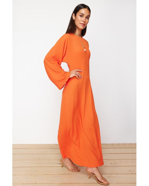 Trendyol Orange Farbenes strickkleid mit spanischen ärmeln