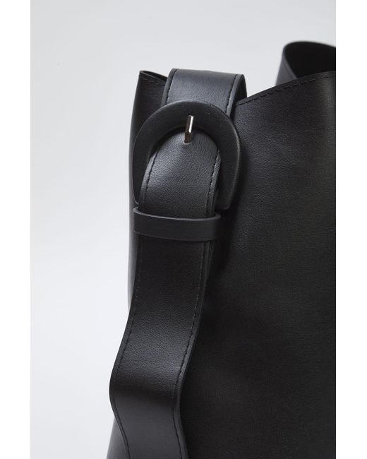 Trendyol Black Umhängetasche Mit Schwarzem Verstellbarem Gürtelriemen Für Damen