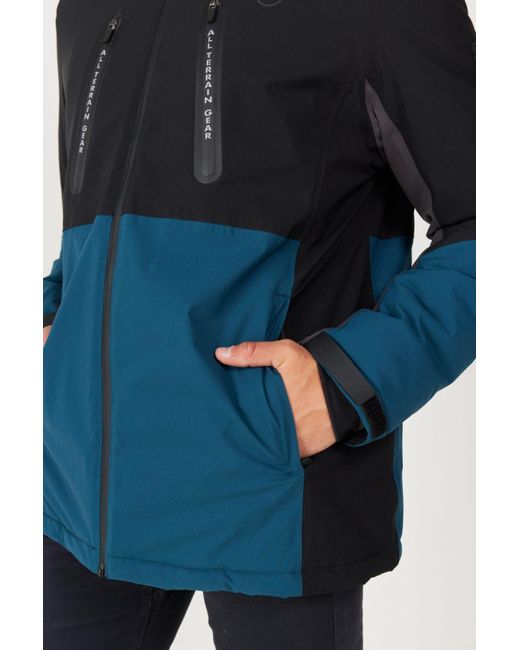 Wrangler All Terrain Gear Regular Fit Normale Passform Schwarzer Mantel Mit Kapuze Für Herren in Blue für Herren