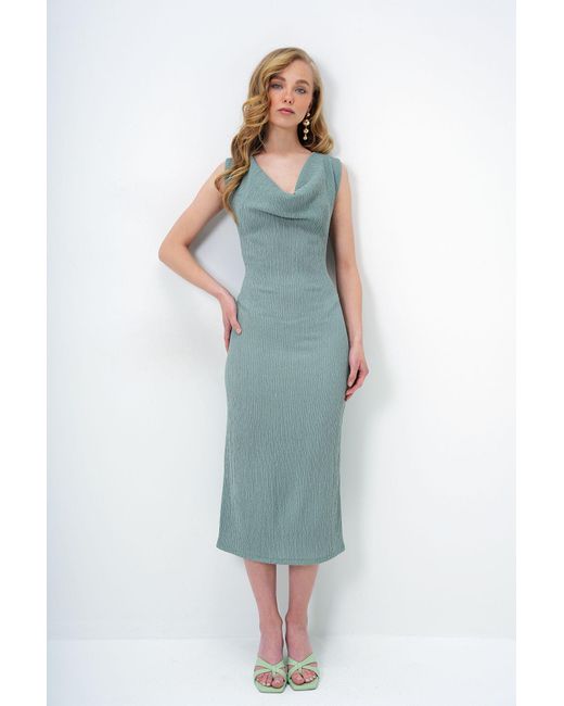 Trend Alaçatı Stili Blue Khakifarbenes, Ärmelloses Sommerkleid Aus Gewickeltem Stoff Mit Dekolleté-Ausschnitt Für Damen