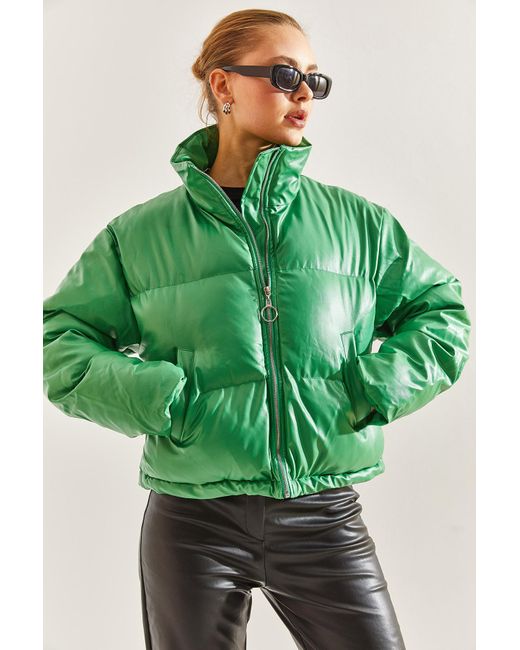 Bianco Lucci Green Puffermantel Aus Leder Mit Judge-Kragen Für Damen