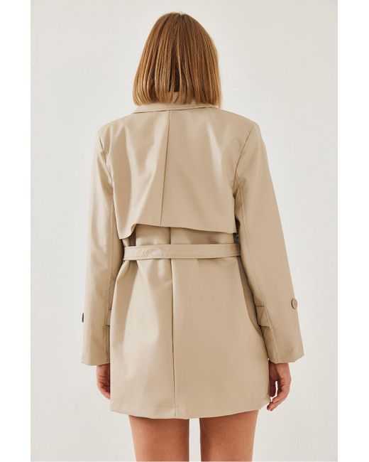 Bianco Lucci Natural Kurzer Trenchcoat Aus Leder Mit Zweireihigem Ausschnitt Und Gürtel – Windkappe, Tasche 2377 Für Damen