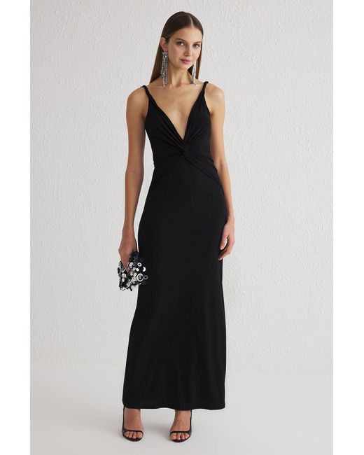 Trendyol Black Schwarzes, Zweireihiges, Gestricktes, Langes, Stilvolles Abendkleid Mit Ausschnitt Für Damen