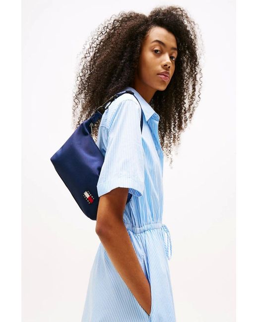 Tommy Hilfiger Blue Tjw Ess Daily Umhängetasche Blau Umhängetasche Aw0Aw17287C67 Für Damen