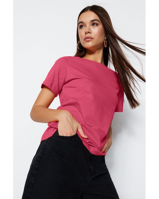 Trendyol Pink 001 Basic-Strick-T-Shirt Mit Rundhalsausschnitt Aus 100 Baumwolle Für Damen