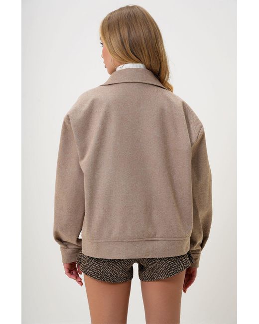 Trend Alaçatı Stili Brown Beigefarbene, Gefütterte Jacke Mit Zwei Taschen Für Damen