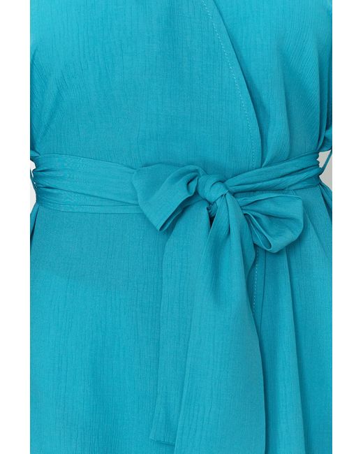 Trendyol Blue Farbener mini-kimono und kaftan mit gewebtem schwungrad und gürtel