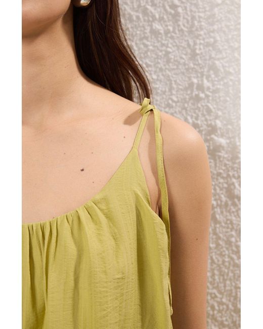Trendyol Yellow Burgunderrotes A-Linien-Mini-Webkleid Mit Öffnung Twoss25El00401 Für Damen