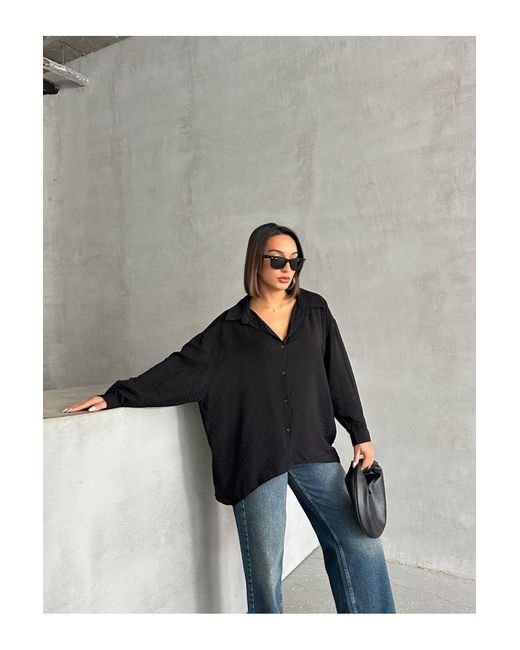 BEJNA Gray Schwarzes, Strukturiertes, Drapiertes Oversize-Hemd Für Damen