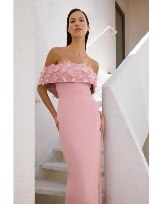 Trendyol Pink Rose Dry Carmen Kragen Blumenapplikation Detailliertes Gewebtes Langes Abendkleid Für Den Abschlussball Für Damen