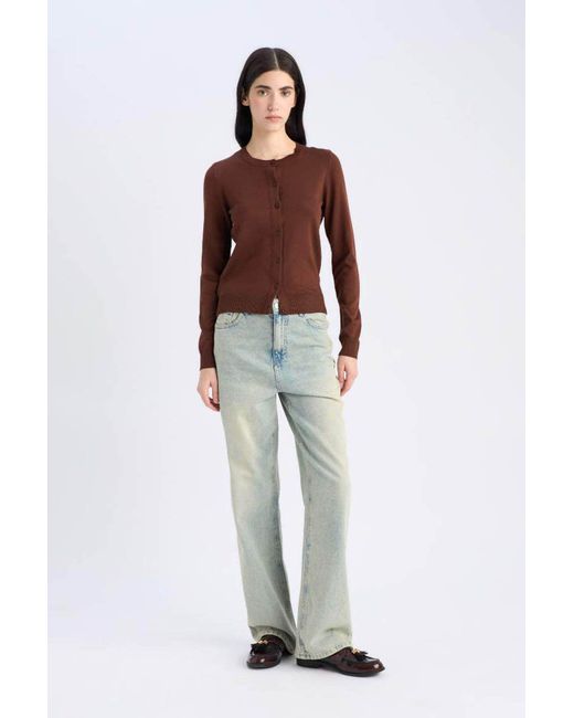 Defacto Brown Basic-Strickjacke Mit Normaler Passform Und Rundhalsausschnitt Für Damen