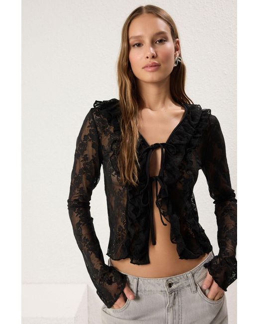 Trendyol Black Schwarze, Taillierte, Figurbetonte, Dehnbare Strickbluse Mit Raffung/Drapierung Und Bindedetail Für Damen