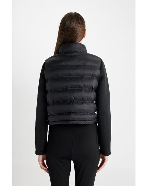 Defacto Black Pufferjacke Mit Stehkragen Und Reißverschluss Und Scuba-Ärmeln – Mit Taschen, Kurz C7536Ax24Wn Für Damen