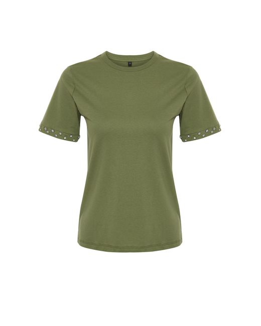 Trendyol Green Farbenes strick-t-shirt mit stein-accessoire-details, regular/regular fit, 100 % baumwolle,