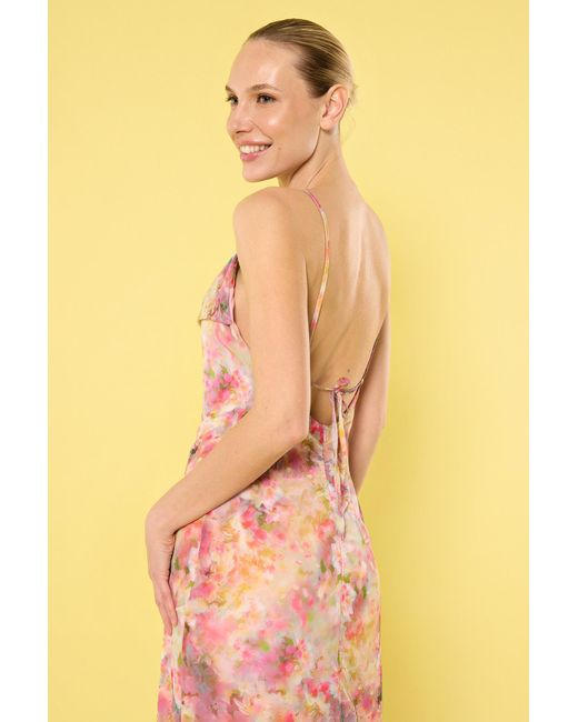 Trendyol Yellow Mehrfarbiges, Abstraktes, Gewebtes Midikleid