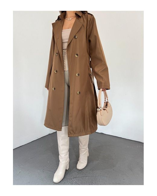 Modamorfo Brown Trenchcoat Mit Knopfverschluss Vorne Und Gürtel – Hellbraun Für Damen