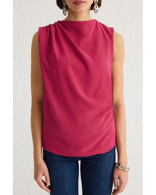 Trendyol Red Fuchsiafarbene, Geraffte, Ärmellose, Gewebte Bluse Mit Rundhalsausschnitt Für Damen