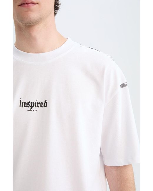 Defacto 100 Baumwolle, Oversize-T-Shirt Mit Weitem Schnitt, Rundhalsausschnitt Und Rückenaufdruck, Kurzärmelig, D5600Ax25Sp Für Herren in White für Herren