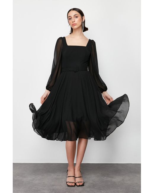 Trendyol Black Elegantes abendkleid aus em tüll