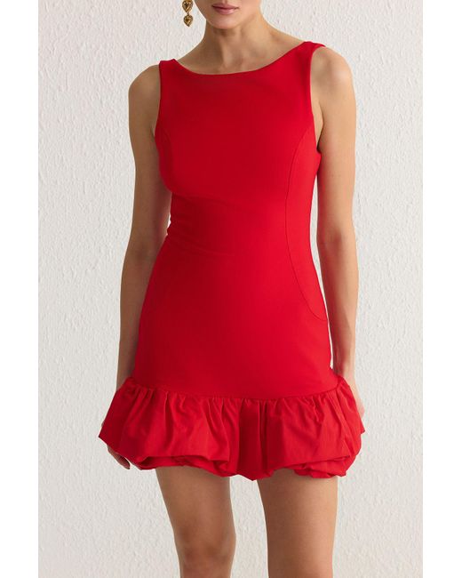 Trendyol Red Roter Ballonrock, Detailliertes, Innen Mit Shorts Gefüttertes, Gewebtes Kurzes Abendkleid, Nachtabendkleid Für Damen