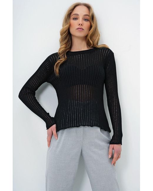 Trend Alaçatı Stili Black Schwarze Durchbrochene Strickbluse Mit Rundhalsausschnitt Für Damen