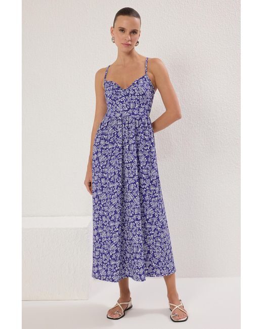 Trendyol Purple Dehnbares Maxikleid Mit V-Ausschnitt Und Kordelzug – Blumendruck Für Damen