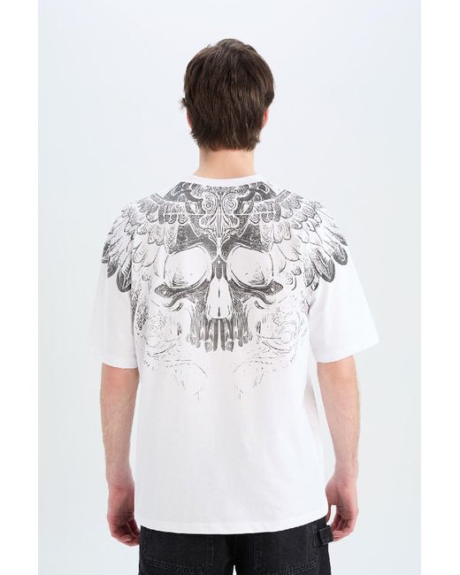 Defacto 100 Baumwolle, Oversize-T-Shirt Mit Weitem Schnitt, Rundhalsausschnitt Und Rückenaufdruck, Kurzärmelig, D5600Ax25Sp Für Herren in White für Herren