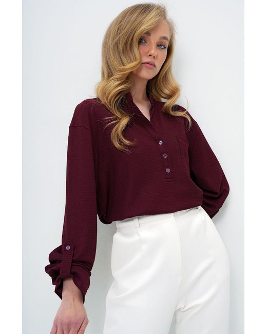 Trend Alaçatı Stili Red Burgunderrote, Weit Geschnittene, Geknöpfte Crop-Bluse Mit Einer Tasche Alc-X13877 Für Damen