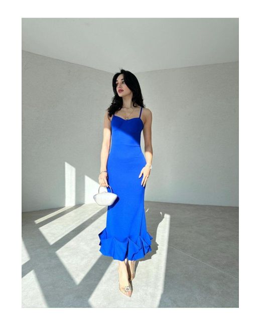 Afiş Butik Blue Asymmetrisch Geschnittenes Midikleid – Gebogener Saum Für Damen