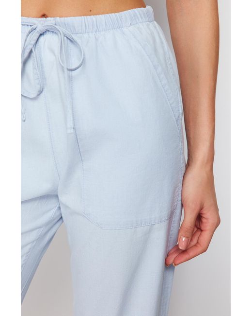 Trendyol White Hellblaue chambre-jeans mit hoher taille und weitem bein und elastischem bund