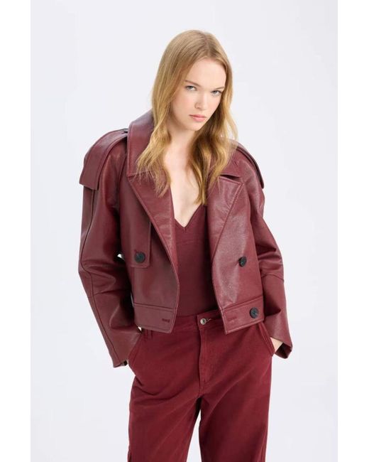 Defacto Red Übergroße Jacke Aus Kunstleder Mit Smoking-Ausschnitt – D3753Ax24Au Für Damen