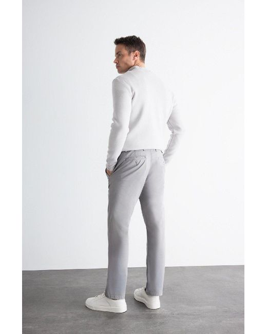Defacto Canvas-Chinohose Mit 4 Taschen, Flexibles, Gerades Bein Aus Baumwolle C9440Ax-Vision Für Herren in Gray für Herren