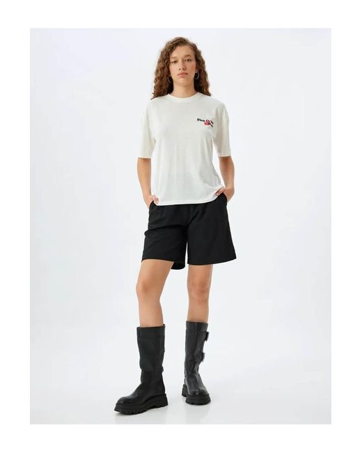 Koton White Bequeme Passform Aus Baumwolle – Kurzärmliges T-Shirt Mit Rundhalsausschnitt Und Kirschdruck Für Damen