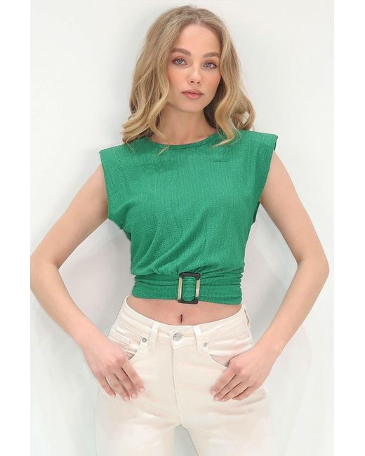 Trend Alaçatı Stili Green Smaragdgrüner Rundhalsausschnitt – Schulterpolsterungsgürtel Mit Detailliertem Crop-Strickbluse Für Damen