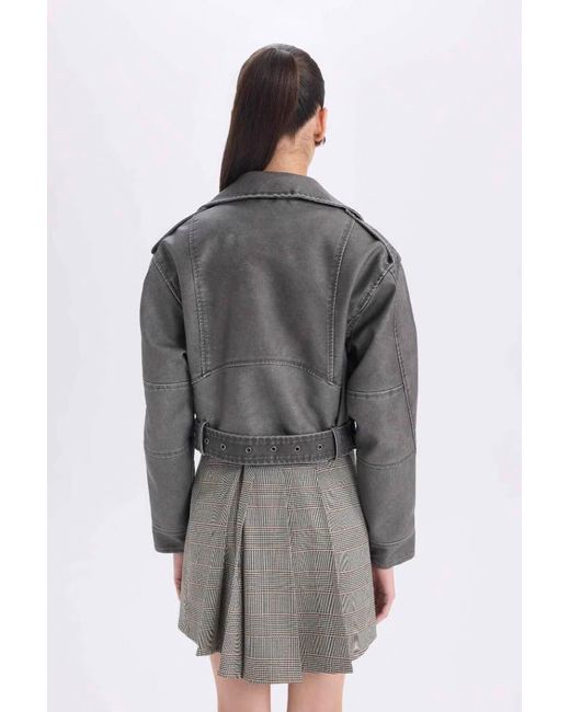 Defacto Gray Relaxed Fit Kunstlederjacke – Zweireihiges Revers Mit Gürtel Und Reißverschluss Für Damen