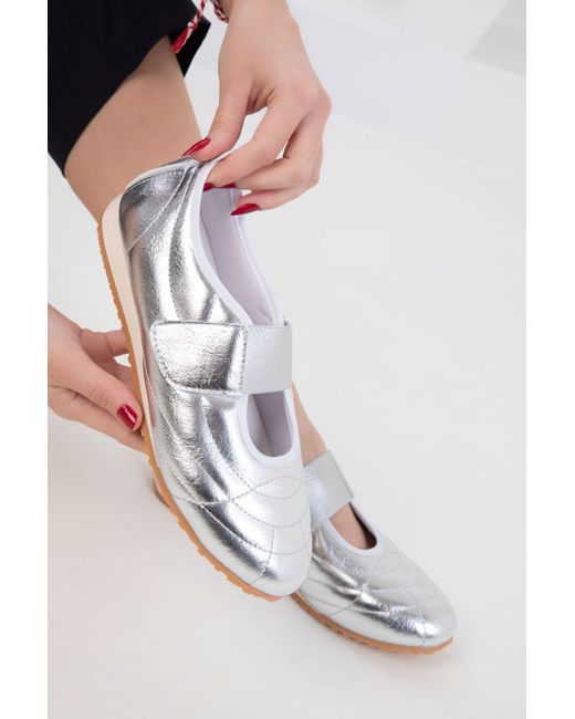 Soho White Silberner Sneaker Für Damen