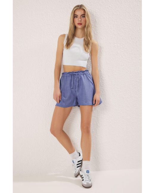Trendyol Blue Blaue Shorts Mit Weitem Bein Und Elastischem Bund Und Bermuda Für Damen