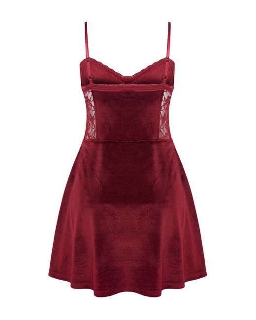 Trendyol Red Burgunderrotes, Weiches, Gerüschtes Samt-Nachthemd Mit Seilriemen Für Damen