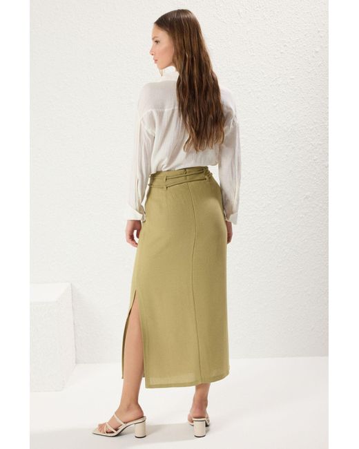 Trendyol Natural Khakifarbener Kordelgürtel Mit Detailliertem Leinen-Look, Seitlichem Schlitz, Gewebter Maxirock Für Damen