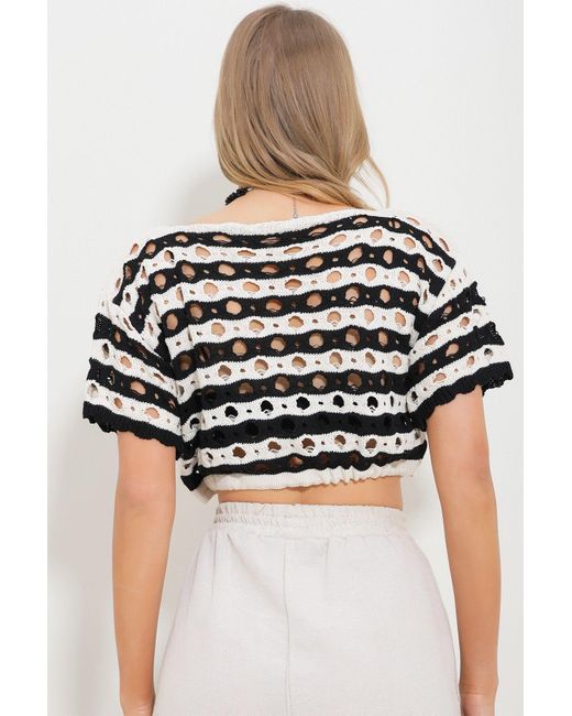 Trend Alaçatı Stili Black Schwarze Und Weiße Strickbluse Mit Durchbrochener Taille Und Kordelzug Alc-X11764 Für Damen