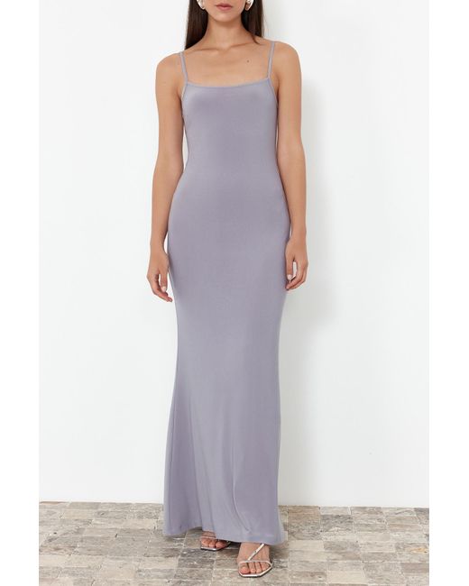 Trendyol Purple Es maxi-maxikleid mit tailliertem/taillierten trägern und flexiblem strickmuster