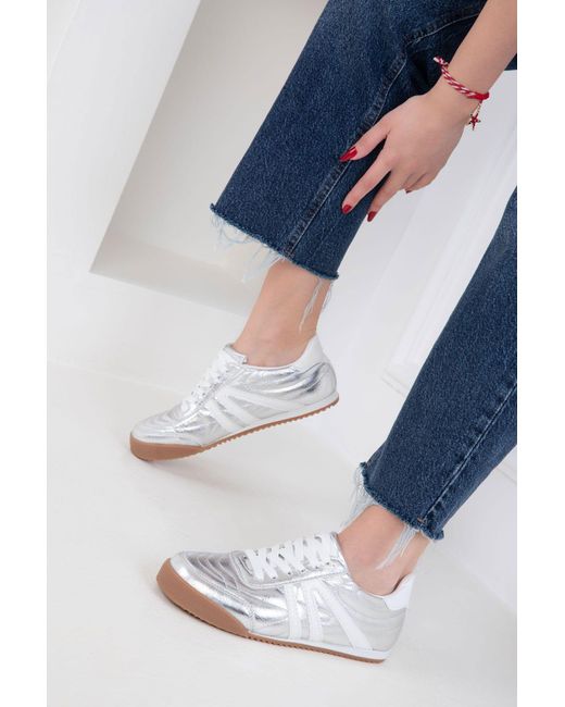 Soho Blue Silberner Sneaker Für Damen