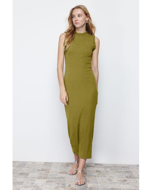 Trendyol Green Dehnbares, Öliges, Grünes Midi-Bleistiftkleid Mit Rüschenbesatz – Geripptes, Körpersitzendes, Gestricktes Für Damen