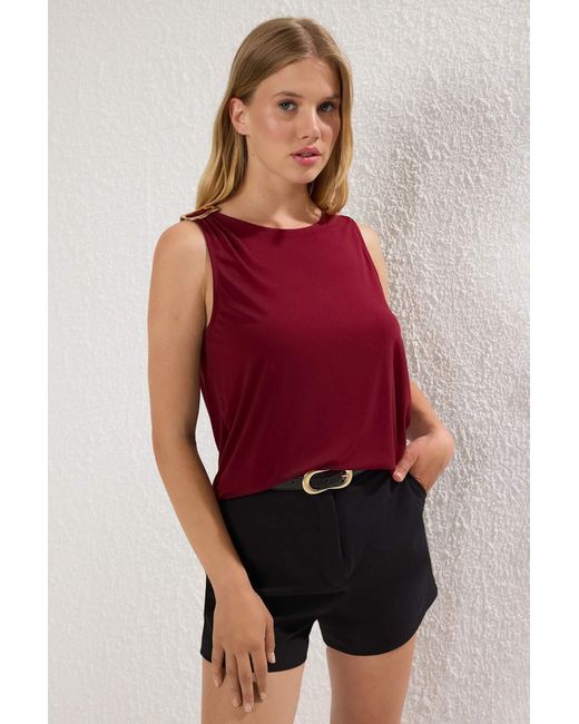 Trendyol Red Burgunderrote Accessoire-Detaillierte, Figurbetonte, Dehnbare Strickbluse Für Damen