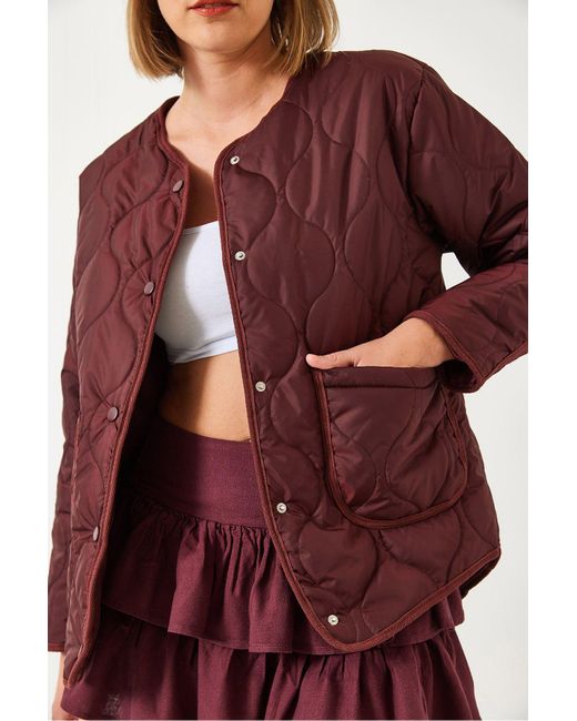 Bianco Lucci Red Gesteppter, Gemusterter Taschenmantel Für Damen