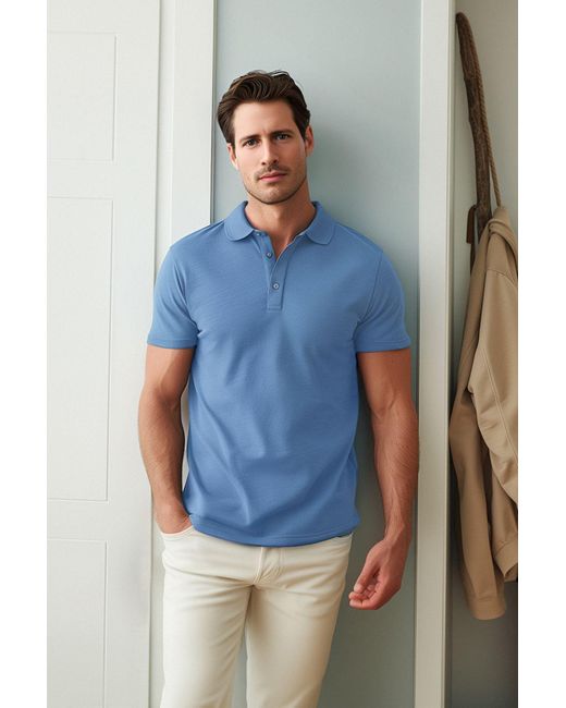 Trendyol Indigoes t-shirt mit strukturiertem polokragen und normaler schnittform in Blue für Herren