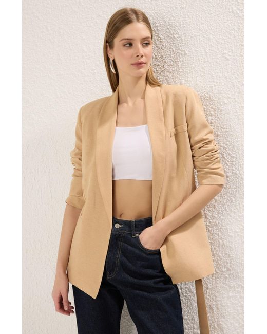 Trendyol Natural Beigefarbene Blazerjacke – Leinenoptik Mit Gürtelkragen Für Damen