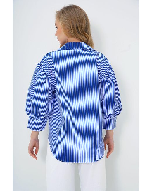 Trend Alaçatı Stili Blue Marineblau Gestreiftes Basic-Popeline-Hemd Mit Ballonärmeln Und Versteckter Knopfleiste Für Damen