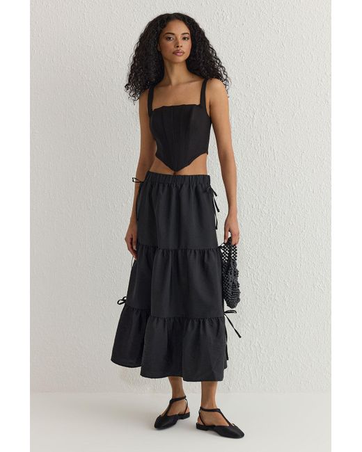 Trendyol Black Schwarzer, Geflochtener A-Linien-Maxirock Aus Fallschirmstoff Mit Banddetail Für Damen